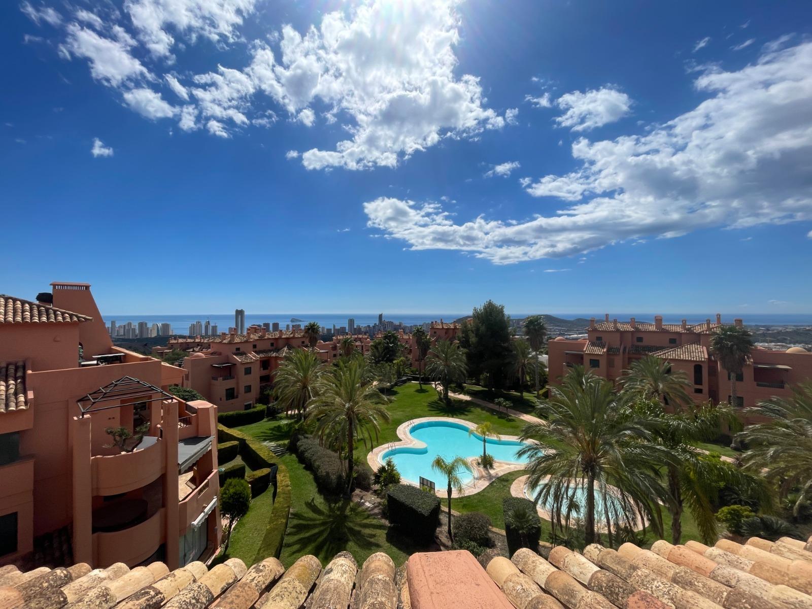 Attico a Finestrat, Alicante, Spagna 125 mq. N° 165960
