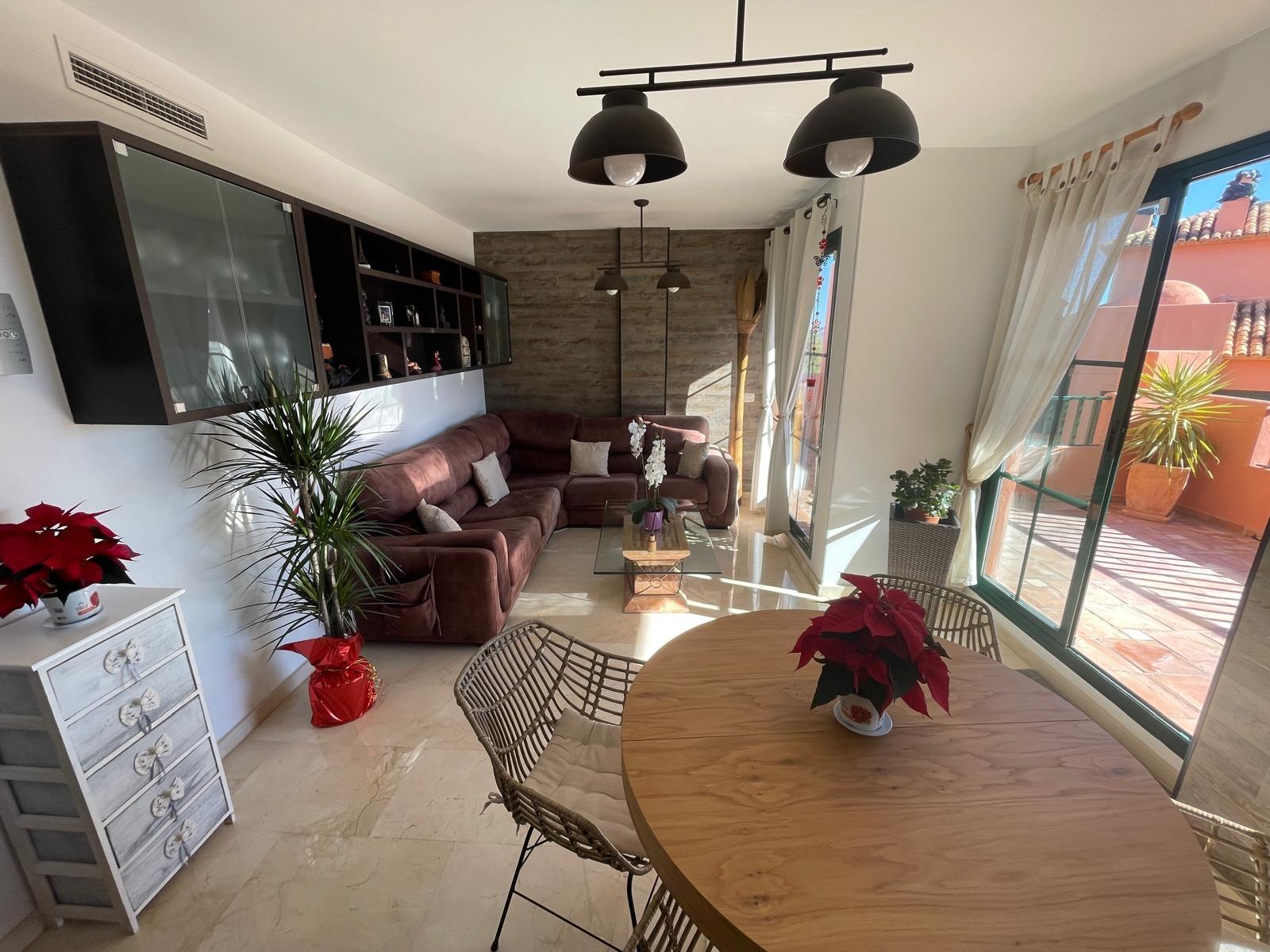 Attico a Finestrat, Alicante, Spagna 125 mq. N° 165960