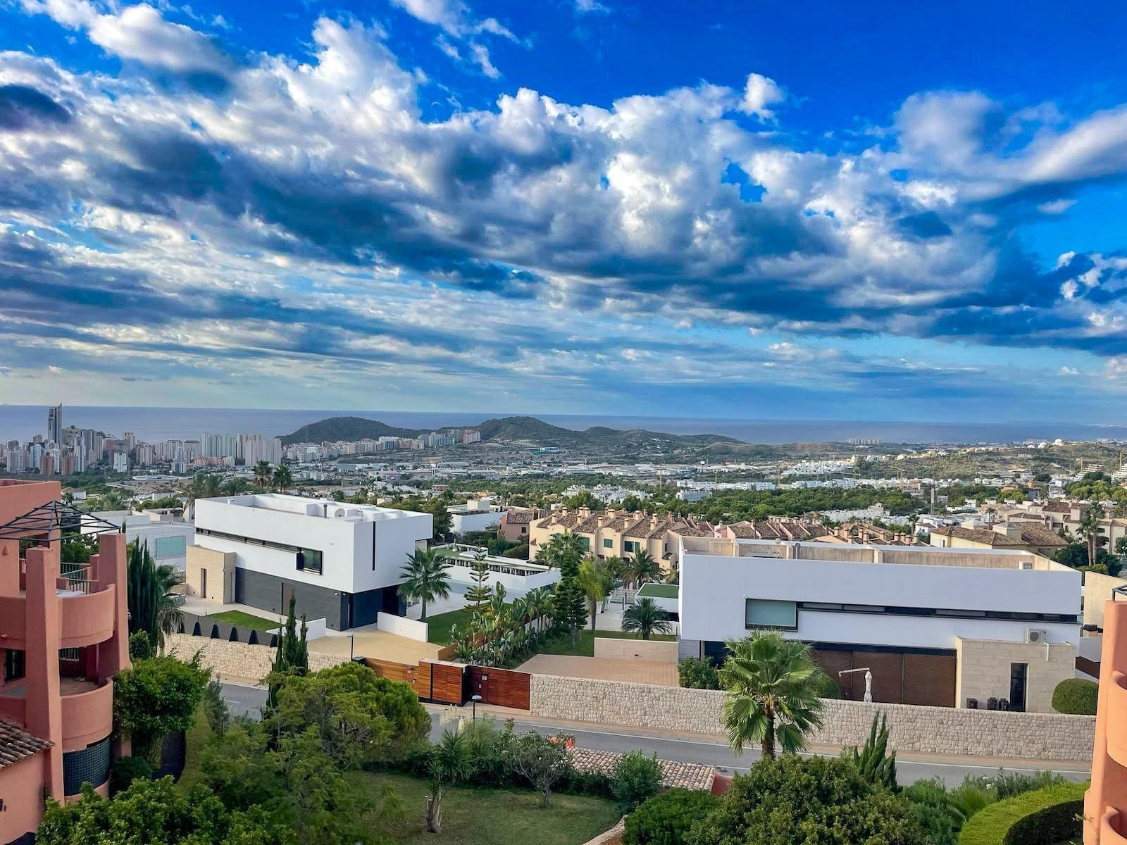 Attico a Finestrat, Alicante, Spagna 125 mq. N° 165960