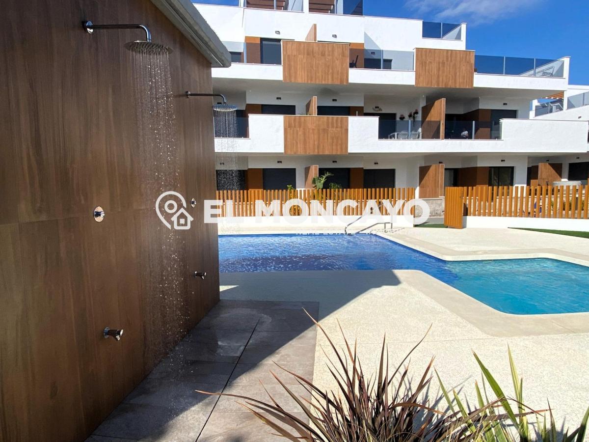 Bungalow w Pilar de la Horadada, Alicante, Hiszpania 2 sypialnie, 123 mkw. nr 148958