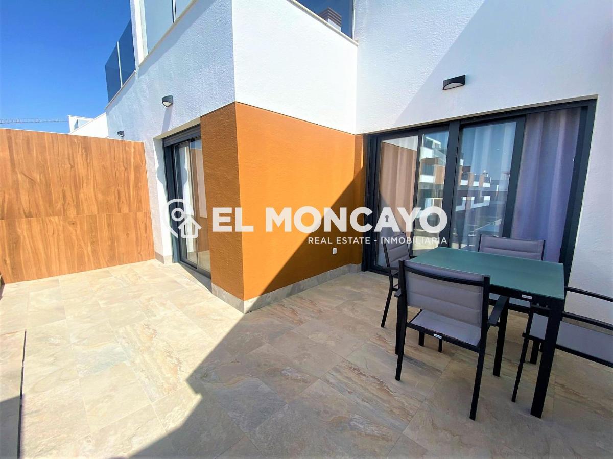 Bungalow w Pilar de la Horadada, Alicante, Hiszpania 2 sypialnie, 123 mkw. nr 148958