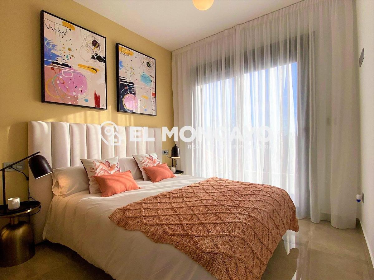 Bungalow w Pilar de la Horadada, Alicante, Hiszpania 2 sypialnie, 123 mkw. nr 148958