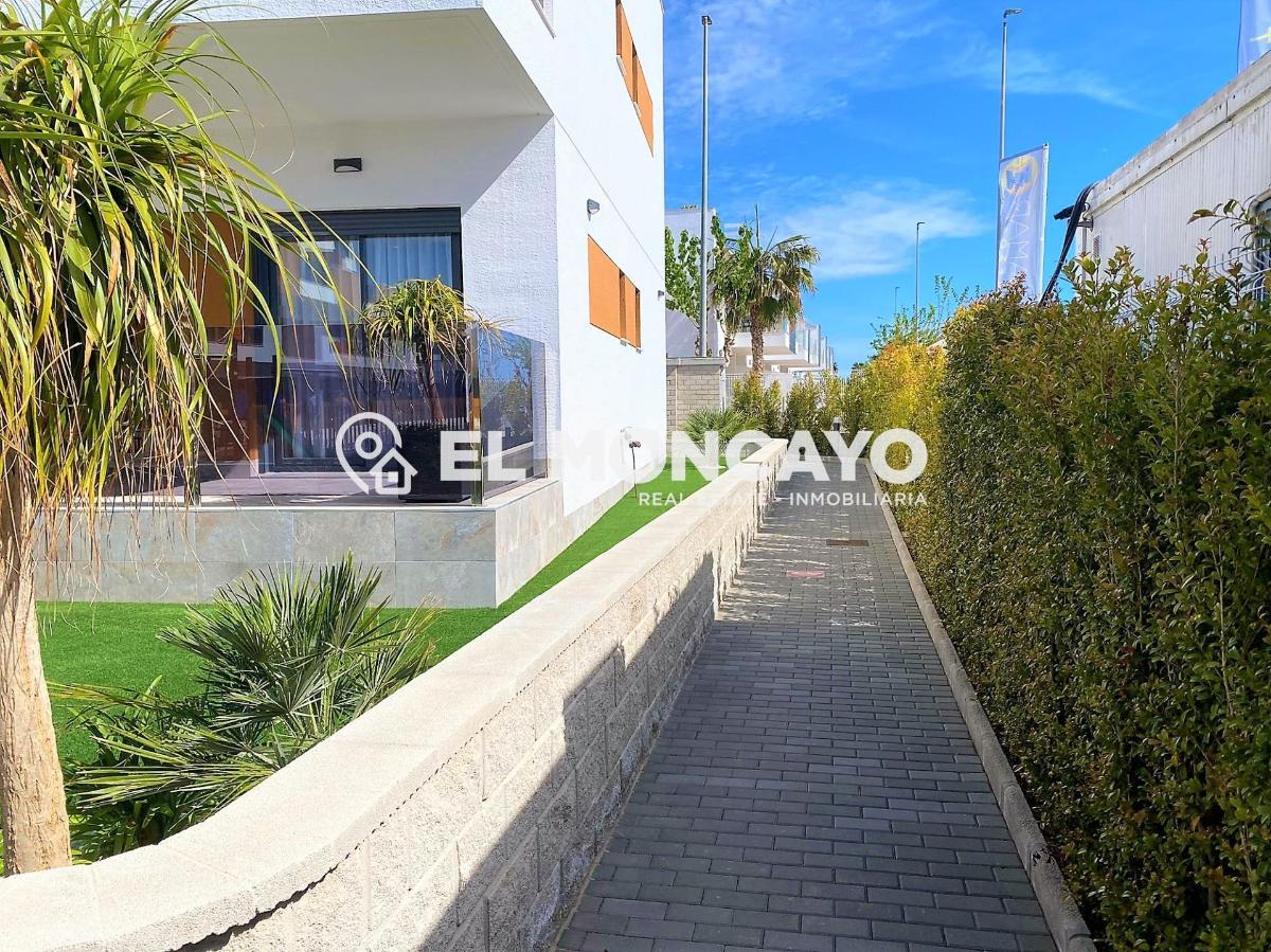 Bungalow w Pilar de la Horadada, Alicante, Hiszpania 2 sypialnie, 123 mkw. nr 148958