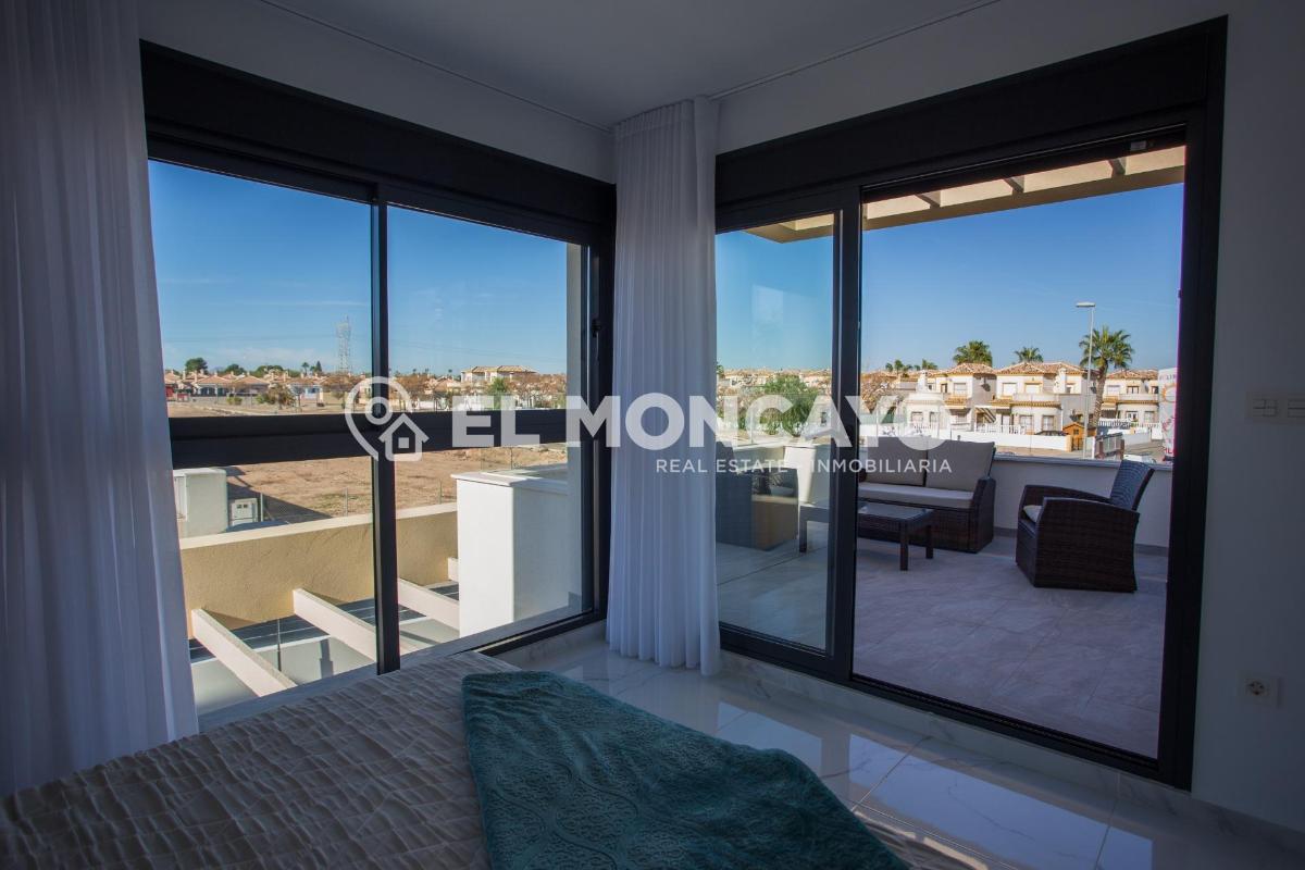 Villa Los Montesinos, Alicante, Spānijā 3 istabas, 90 m2 Nr. 148959