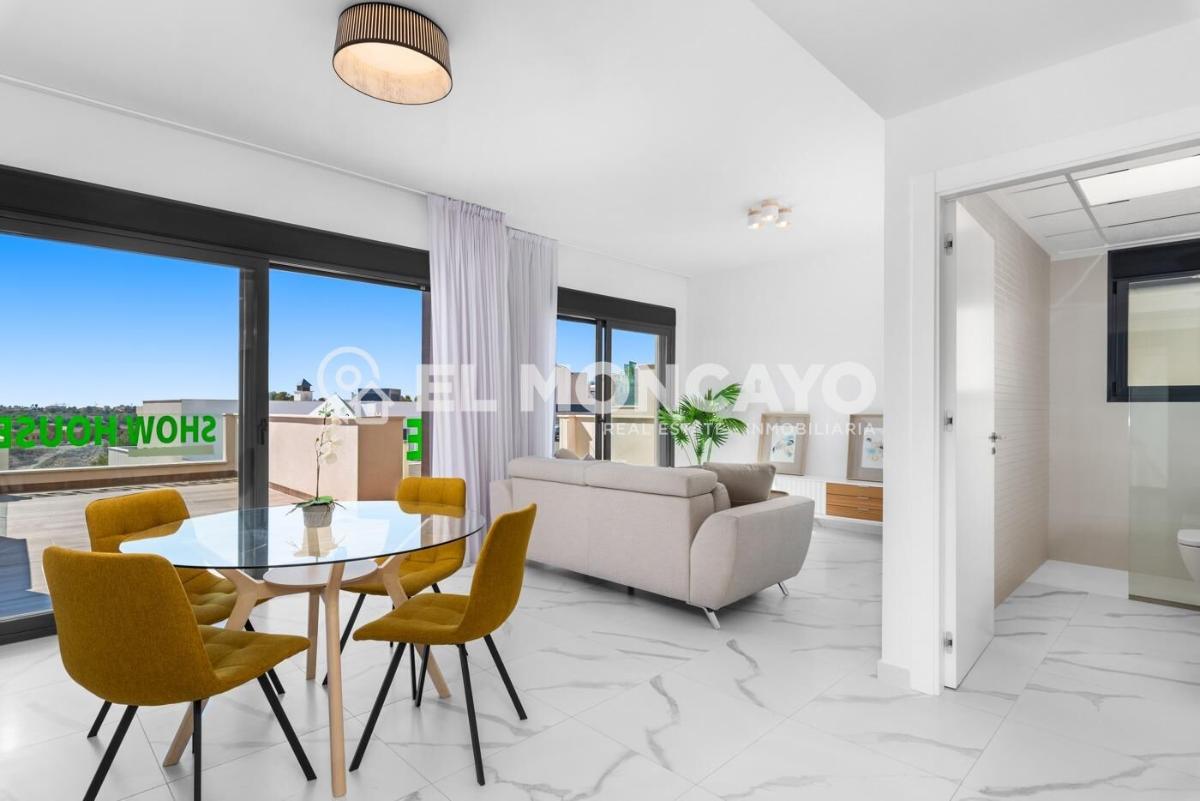 Bungalow in San Miguel de Salinas, Alicante, Spain 3 bedrooms, 92 sq.m. No. 148957