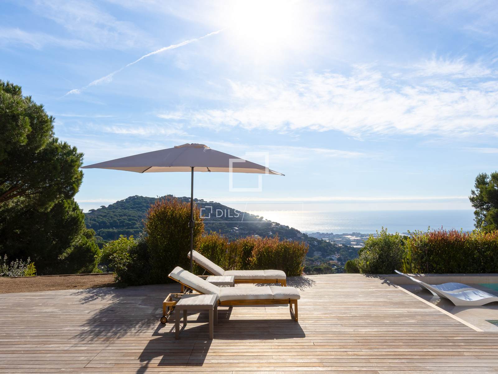 Villa in Cabrils, Barcelona, Spain 5 bedrooms, 712 sq.m. No. 161449
