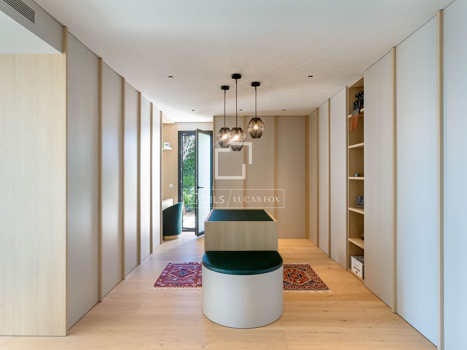 Villa in Cabrils, Barcelona, Spain 5 bedrooms, 712 sq.m. No. 161449