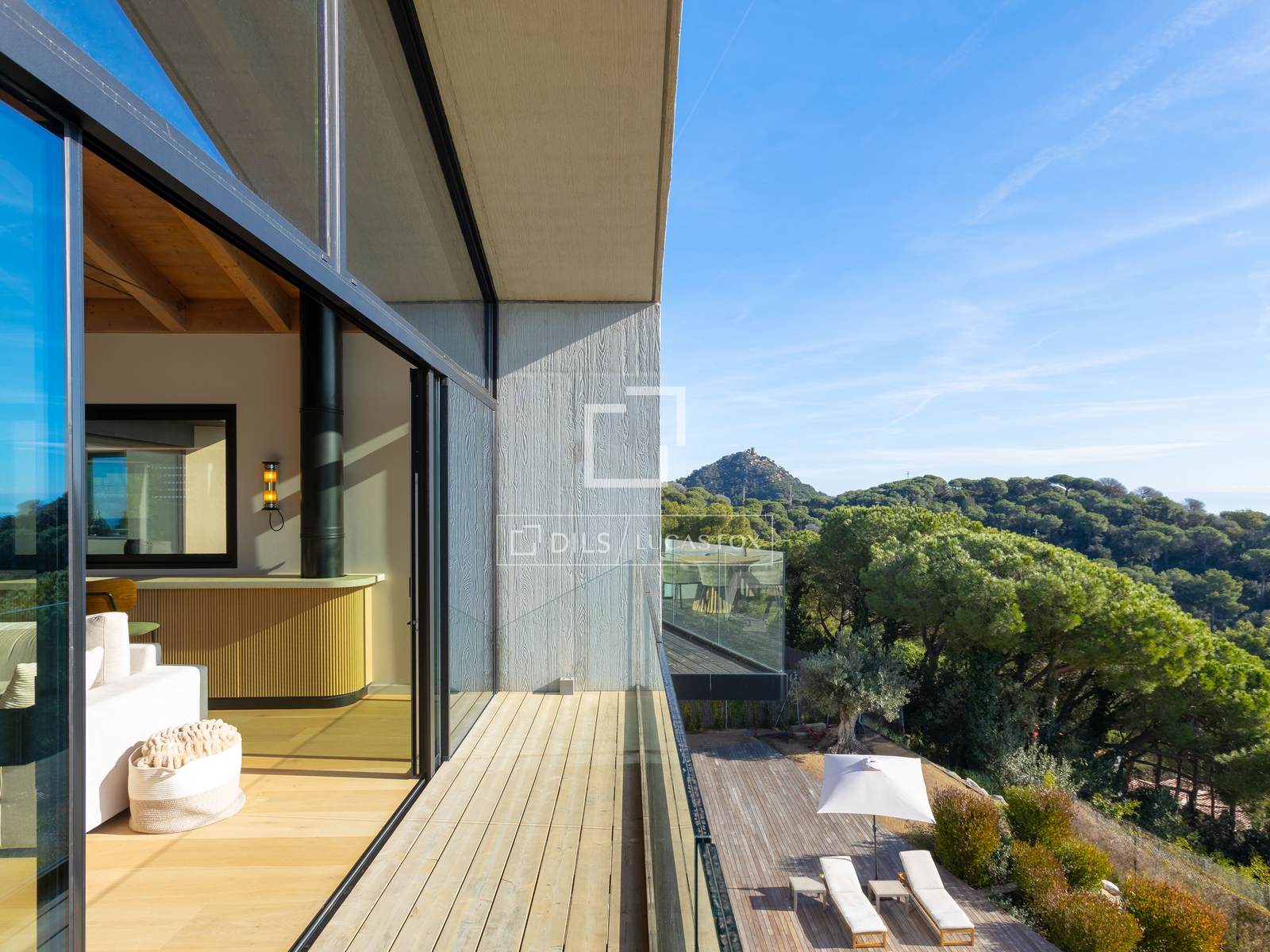 Villa in Cabrils, Barcelona, Spain 5 bedrooms, 712 sq.m. No. 161449