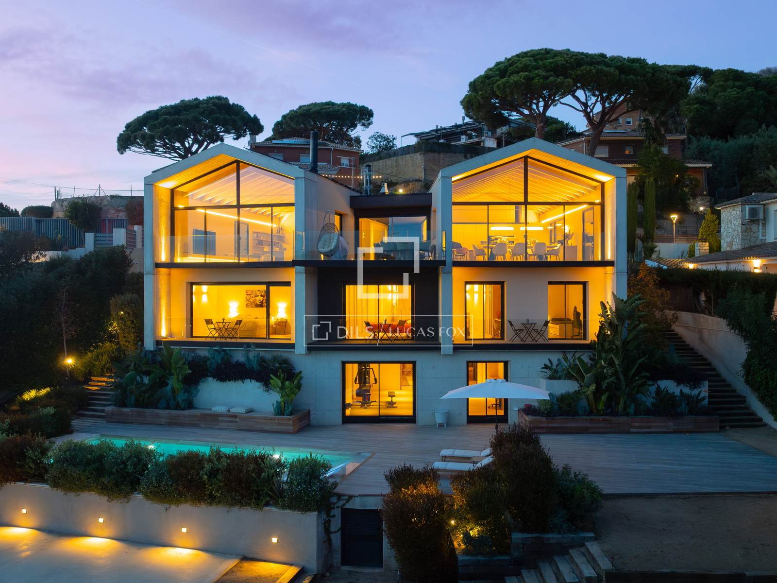 Villa in Cabrils, Barcelona, Spain 5 bedrooms, 712 sq.m. No. 161449