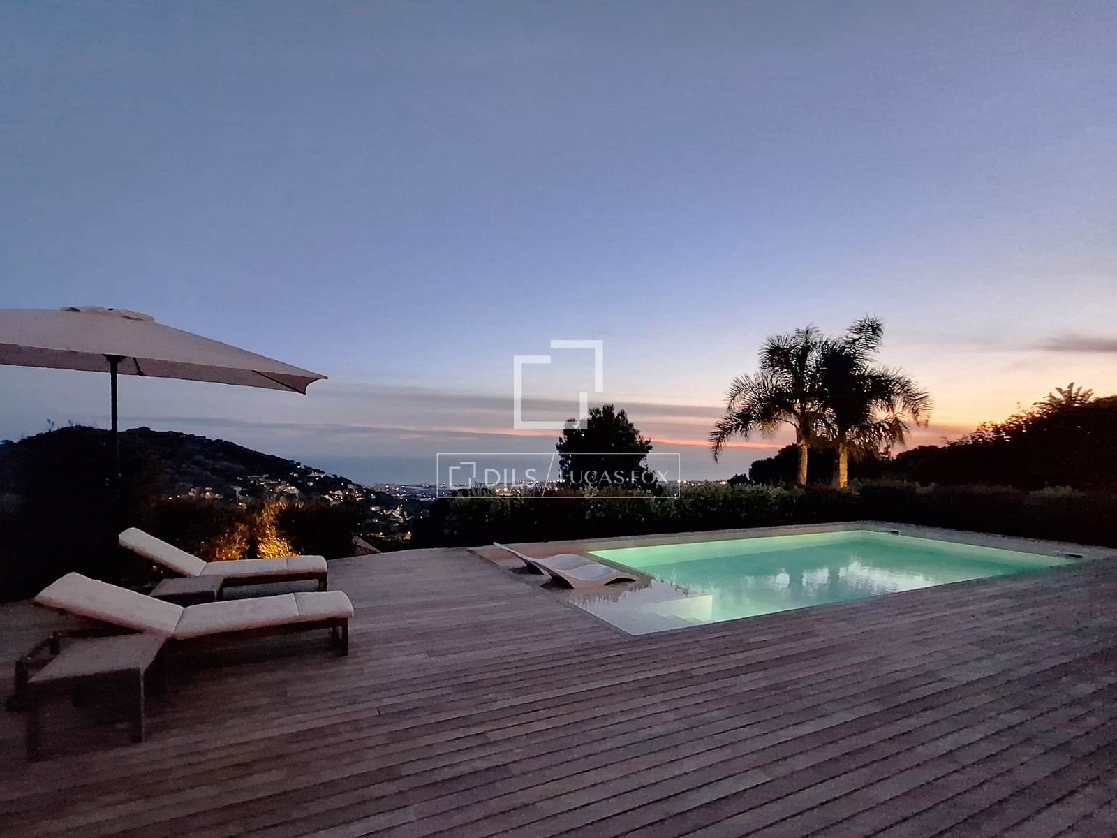 Villa in Cabrils, Barcelona, Spain 5 bedrooms, 712 sq.m. No. 161449