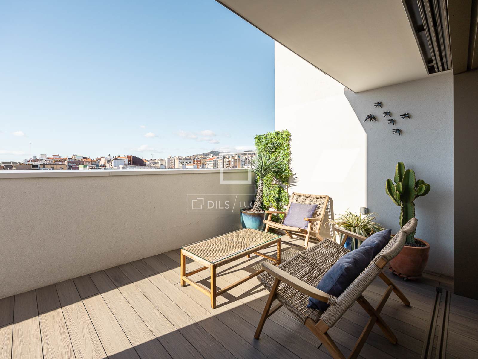 Takvåning i Barcelona, Spanien 1 sovrum, 58 kvm. Nr. 161450