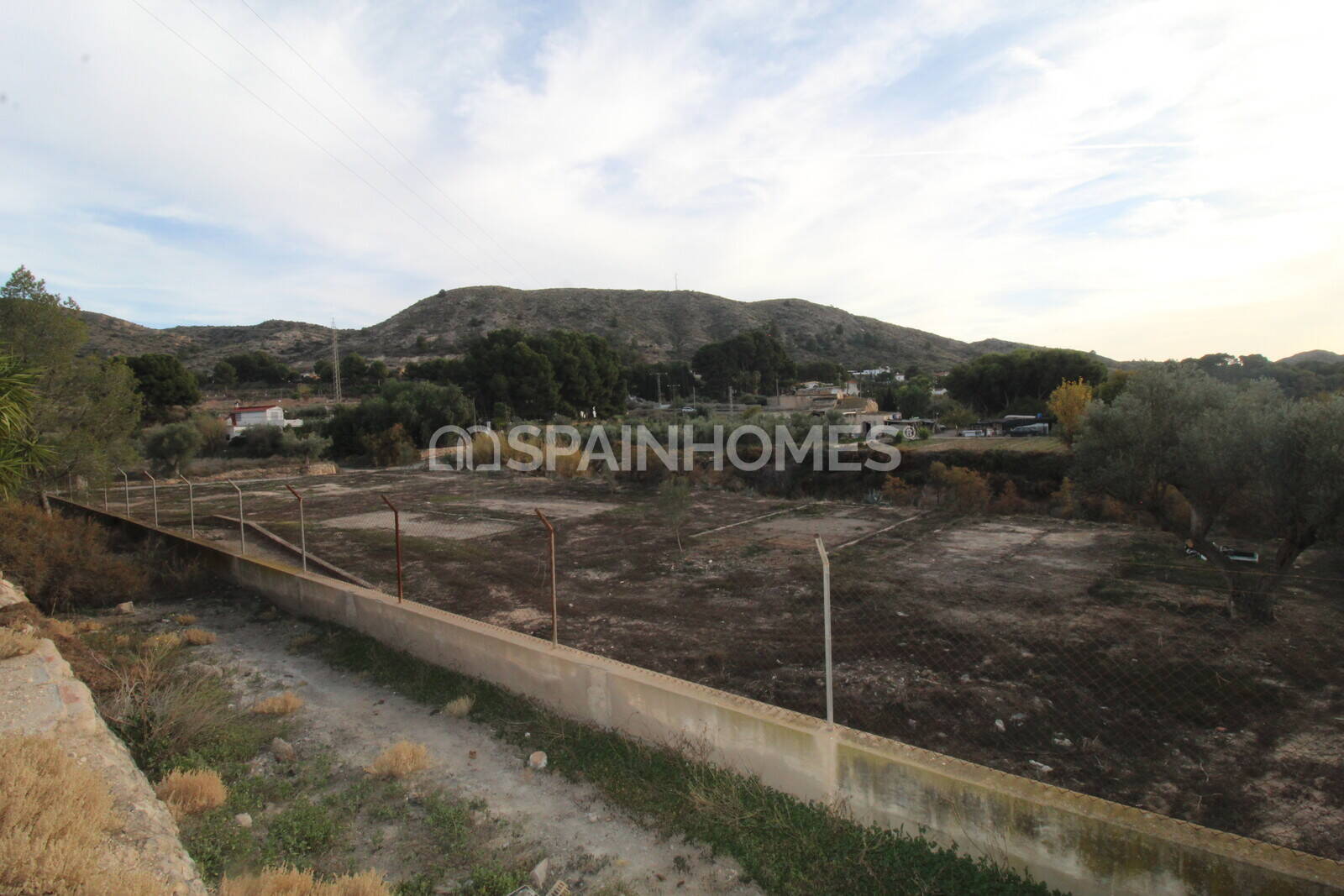 Huvila Elda, Alicante, Espanja 13 makuuhuonetta, 1806 m2 No. 193713