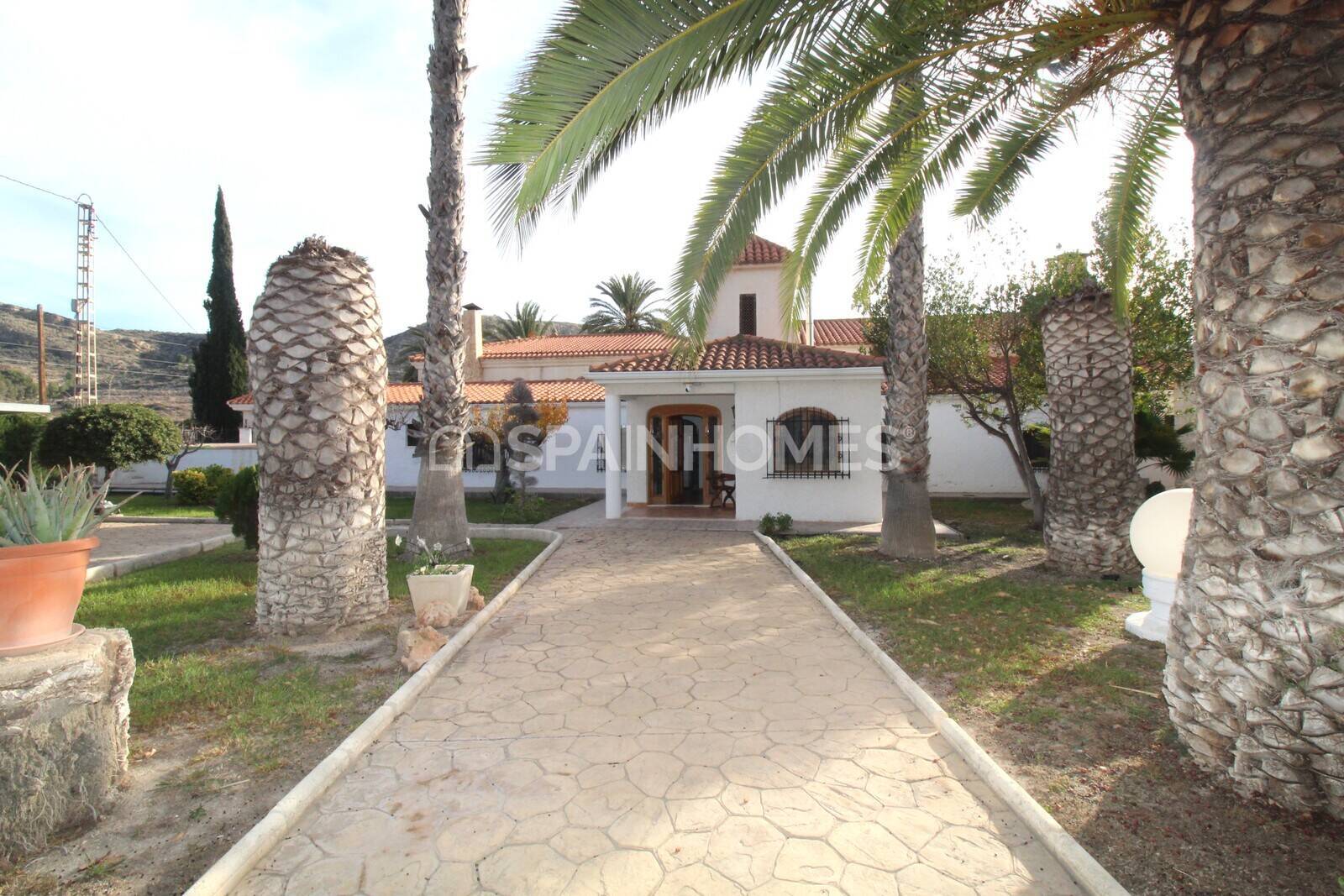 Huvila Elda, Alicante, Espanja 13 makuuhuonetta, 1806 m2 No. 193713