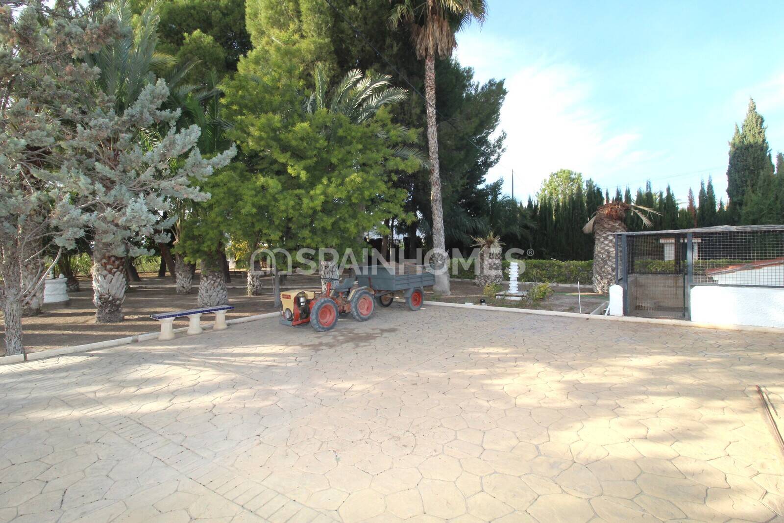 Huvila Elda, Alicante, Espanja 13 makuuhuonetta, 1806 m2 No. 193713