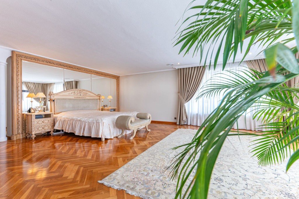 Villa in Alicante, Spanien 7 Schlafzimmer, 1126 m2 Nr. 145329