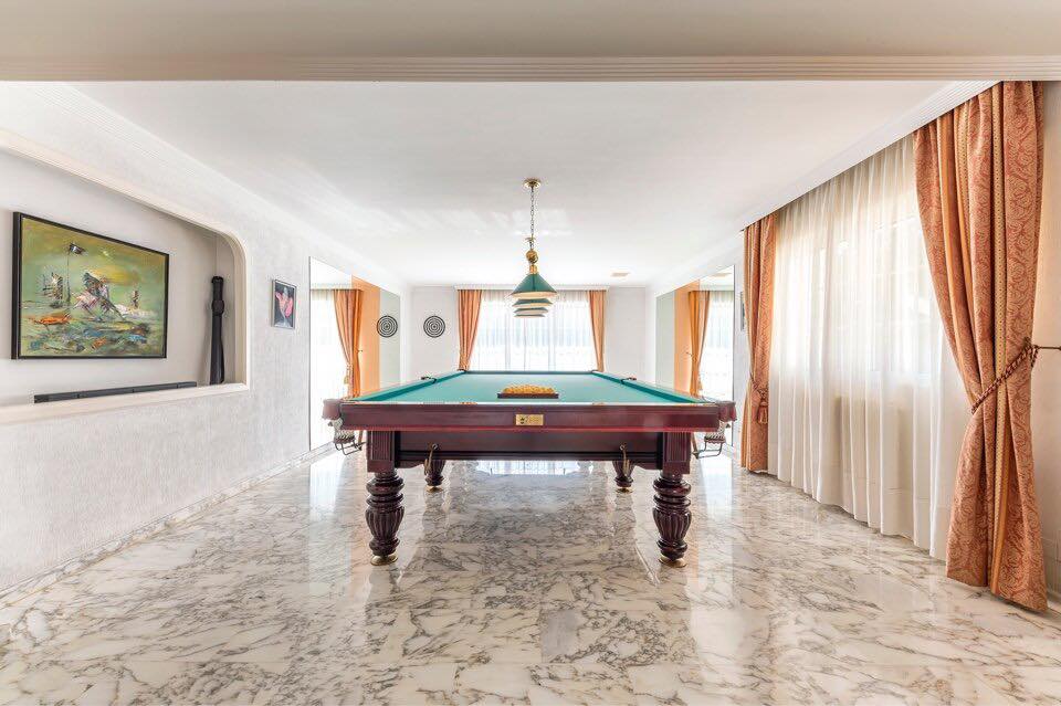 Villa in Alicante, Spanien 7 Schlafzimmer, 1126 m2 Nr. 145329