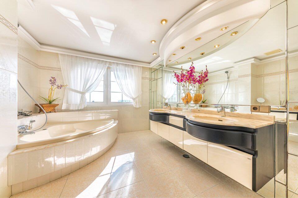 Villa in Alicante, Spanien 7 Schlafzimmer, 1126 m2 Nr. 145329