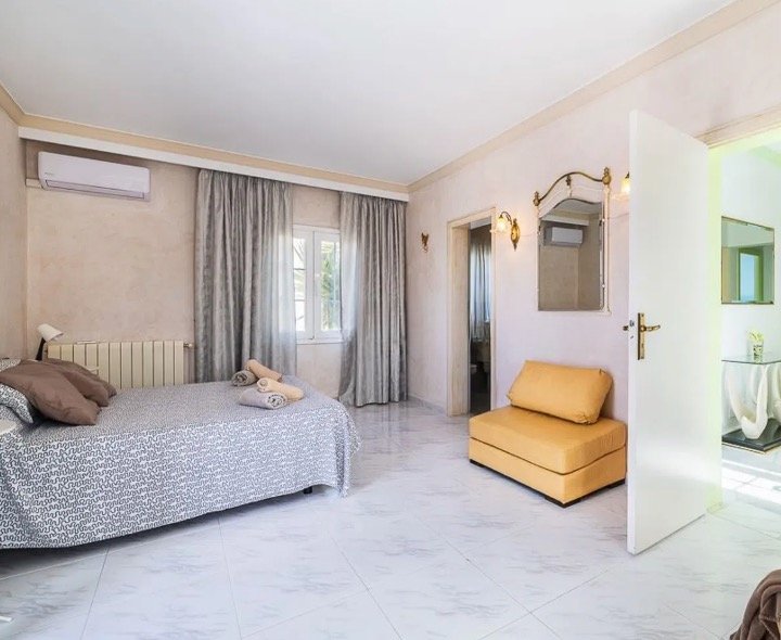 House in Son Ferrer, Mallorca, Spanien 3 Schlafzimmer, 220 m2 Nr. 109925