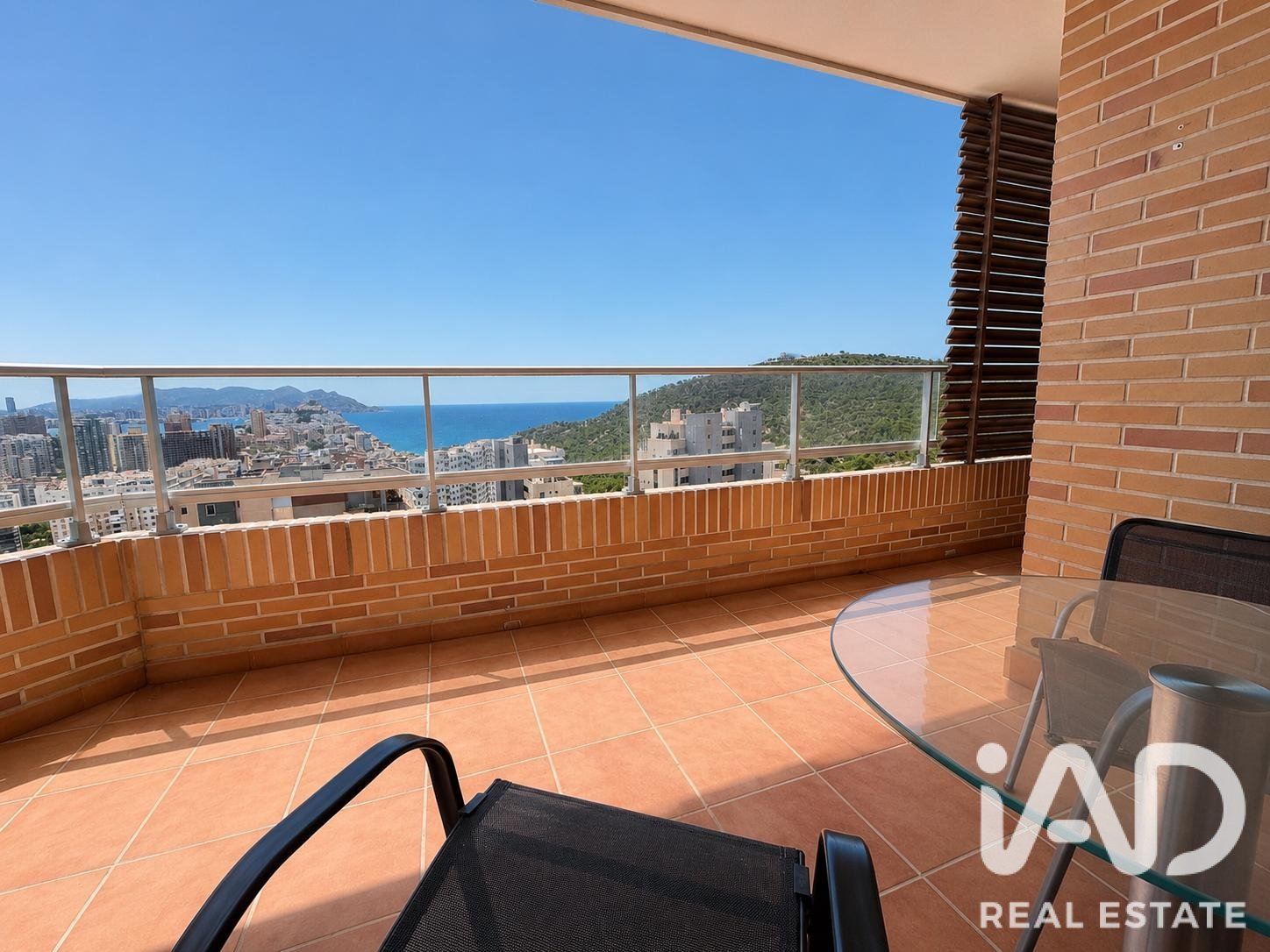 Apartamento en Villajoyosa, Alicante, España 2 dormitorios, 152 m2 No. 188100