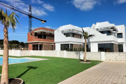 Villa Pilar de la Horadada, Alicante, Spānijā 3 istabas, 120 m2 Nr. 142548