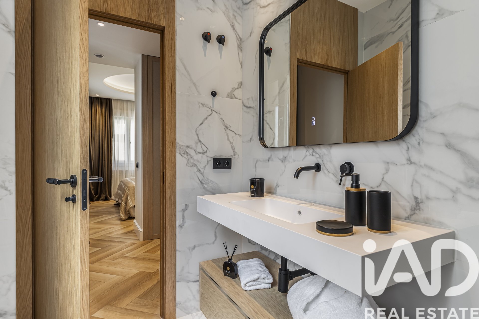 Apartment in Madrid, Spain 3 bedrooms, 192 sq.m. No. 172528