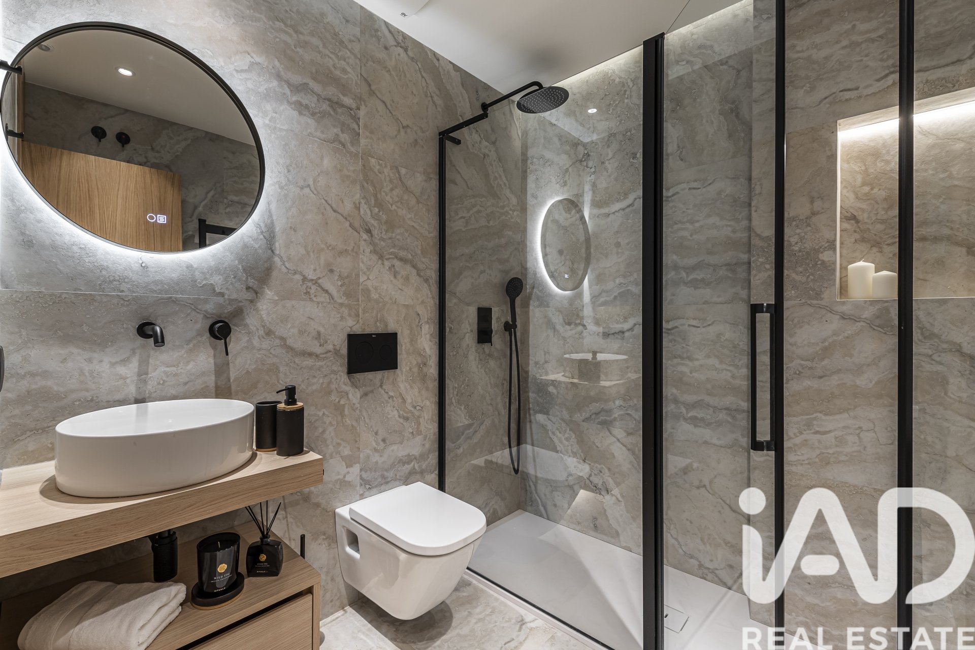 Apartment in Madrid, Spain 3 bedrooms, 192 sq.m. No. 172528