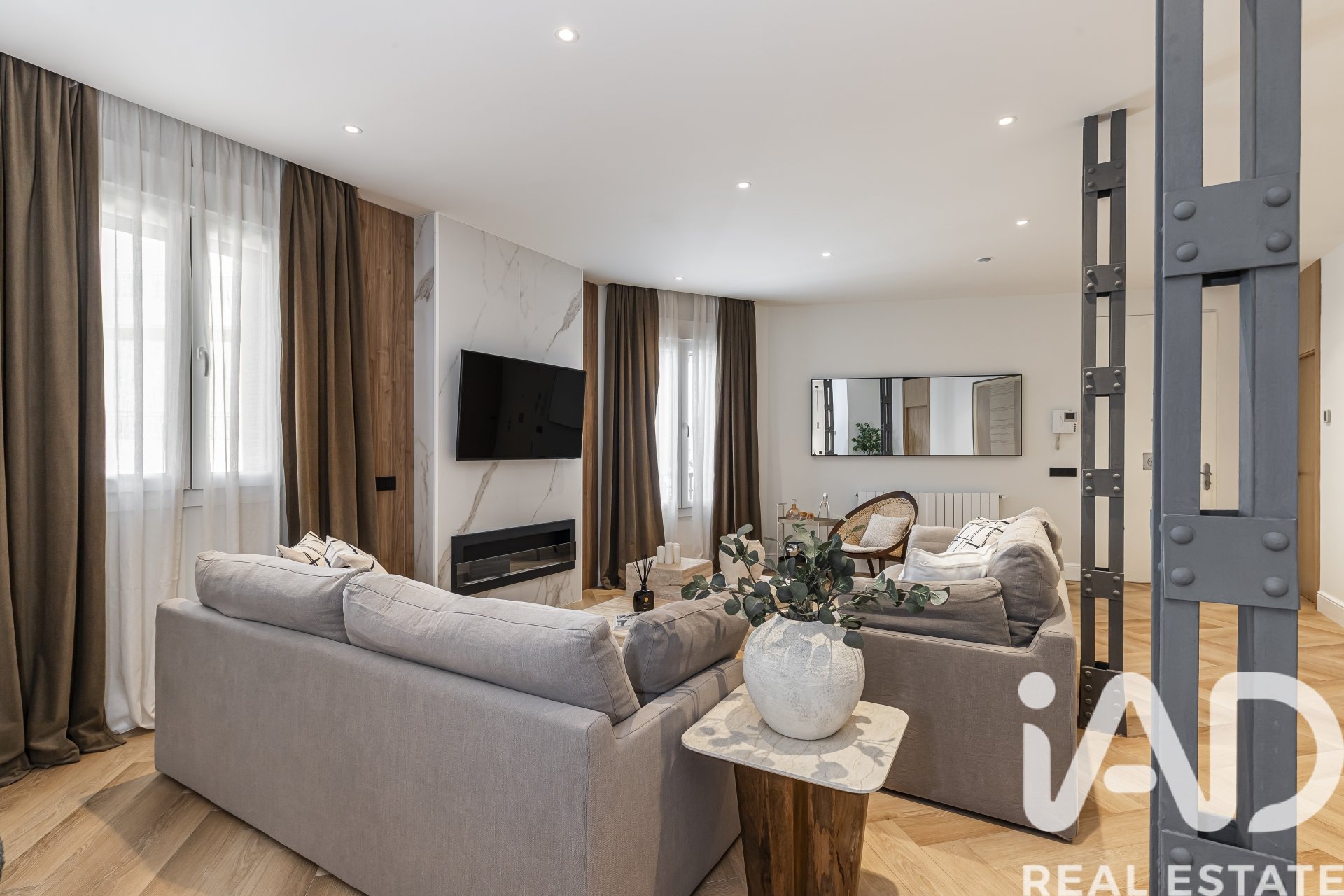 Apartment in Madrid, Spain 3 bedrooms, 192 sq.m. No. 172528