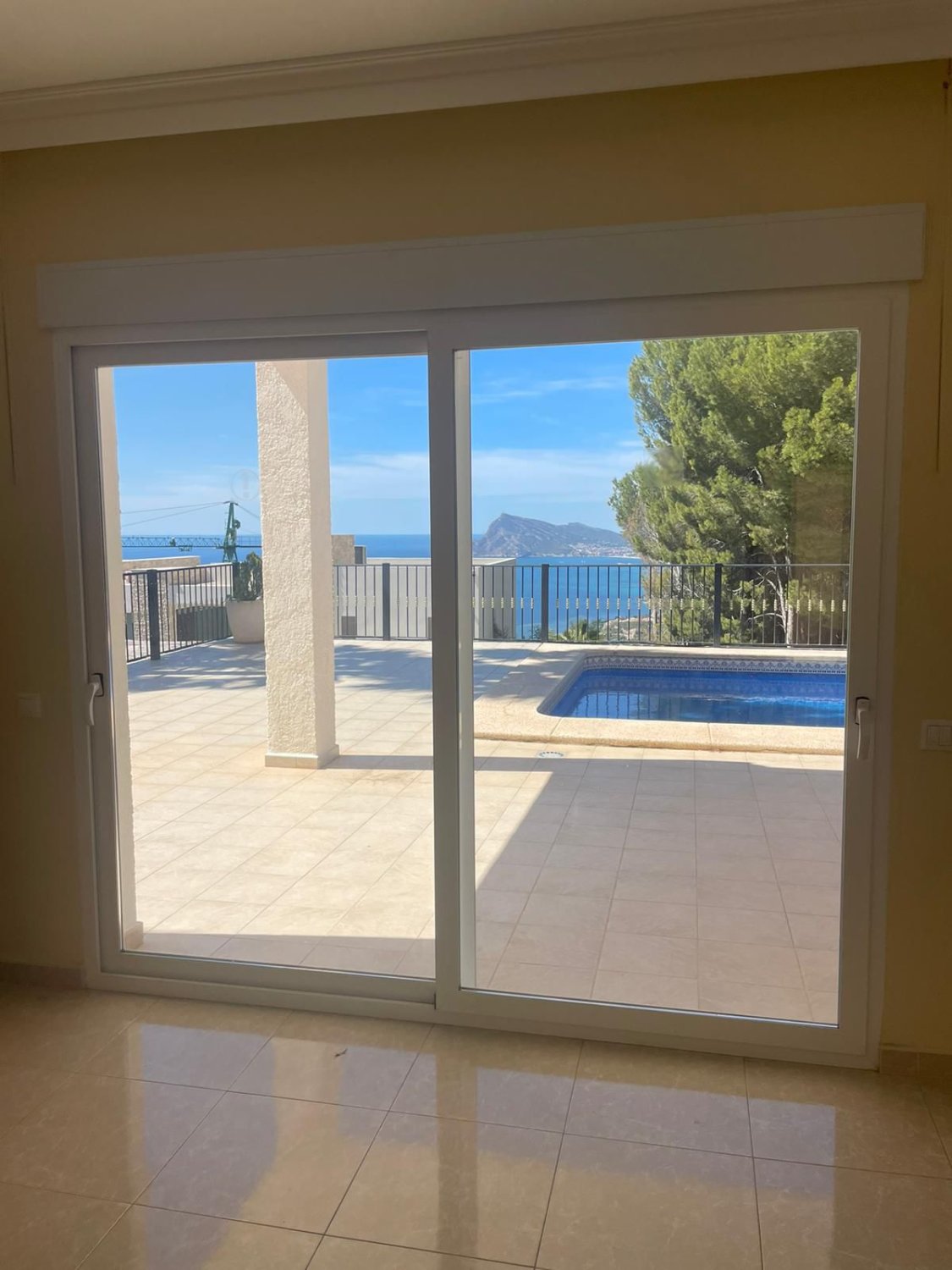 Villa en Altea, Alicante, España 3 dormitorios, 235 m2 No. 133187