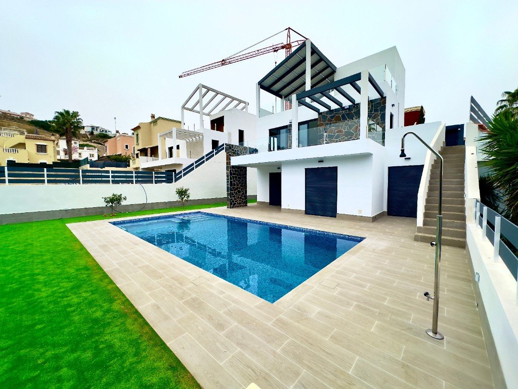 Villa i Ciudad Quesada, Alicante, Spanien 4 sovrum, 260 kvm. Nr. 145398