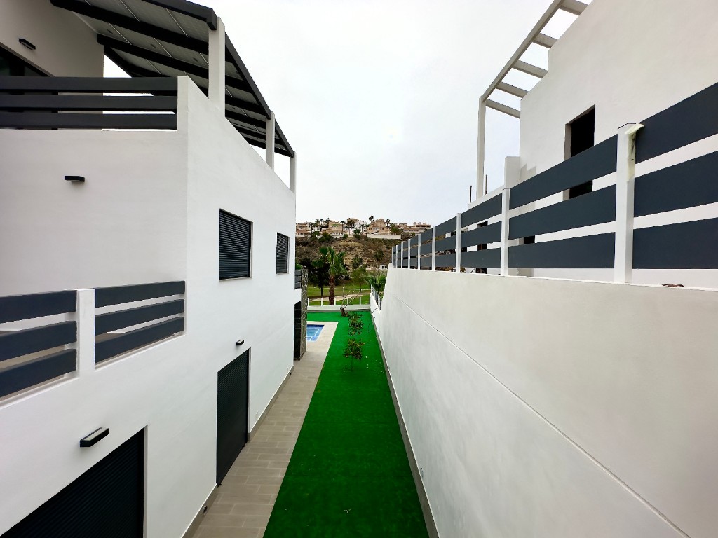 Villa i Ciudad Quesada, Alicante, Spanien 4 sovrum, 260 kvm. Nr. 145398