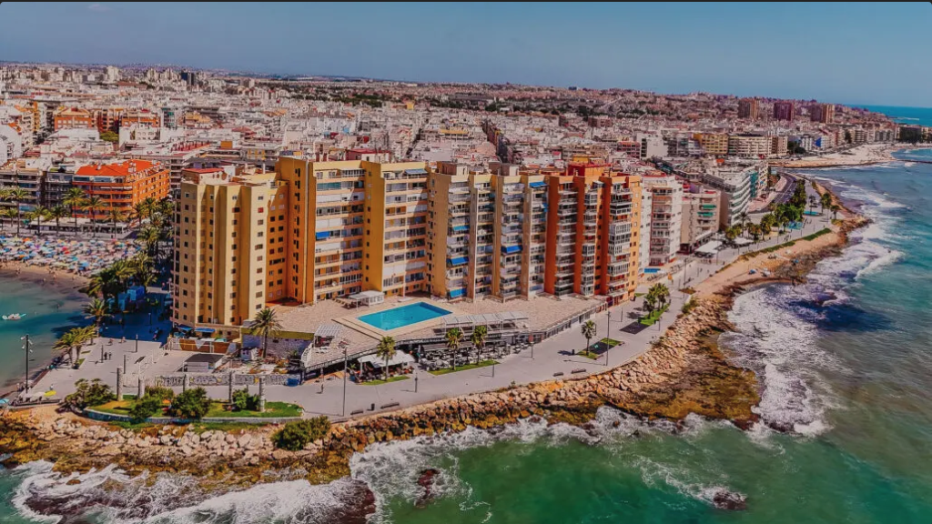 Dzīvoklis Torrevieja, Alicante, Spānijā 3 istabas, 92 m2 Nr. 145396