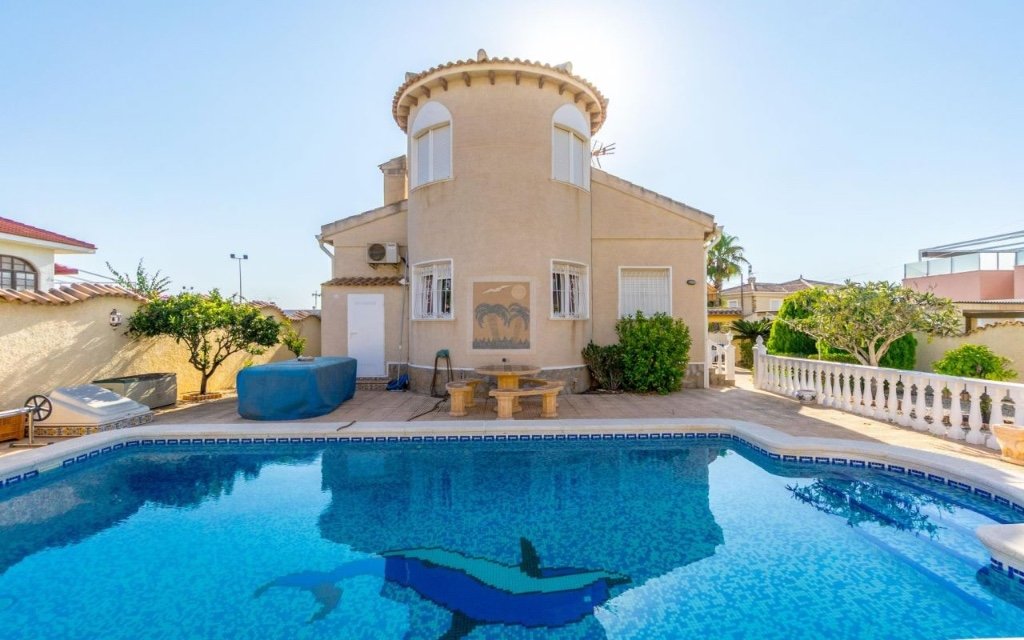 Villa i Ciudad Quesada, Alicante, Spanien 3 sovrum, 102 kvm. Nr. 145399