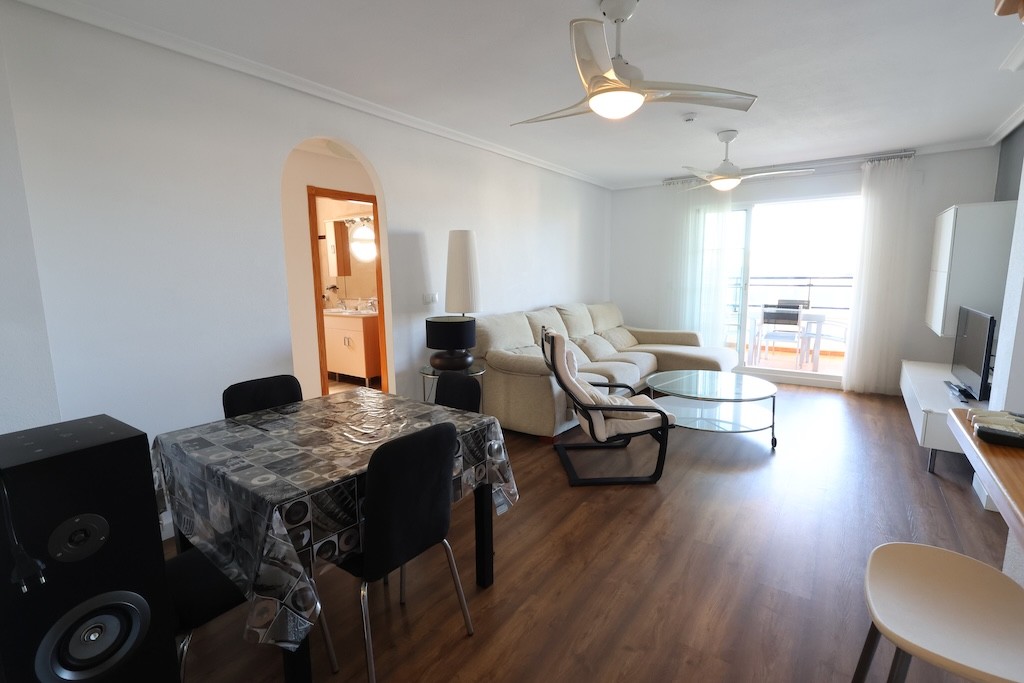 Lägenhet i Mil Palmeras, Alicante, Spanien 2 sovrum, 98 kvm. Nr. 145394