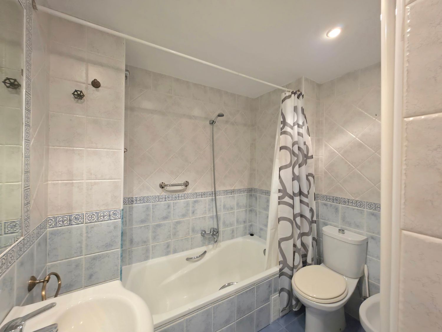 Apartment in Alicante, Spain 3 bedrooms, 102 sq.m. No. 194837