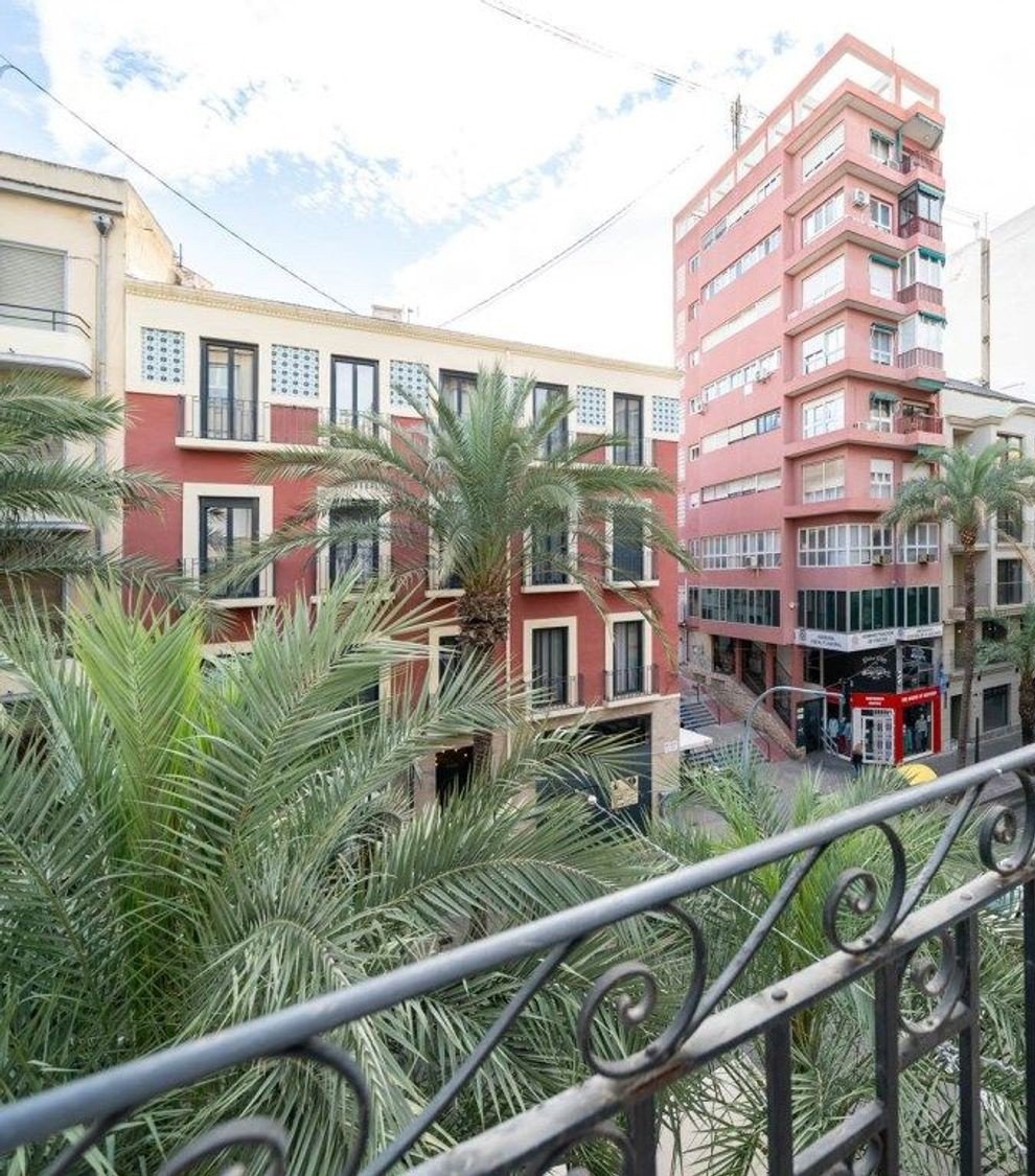 Huoneisto Alicante, Espanja 4 makuuhuonetta, 134 m2 No. 194838