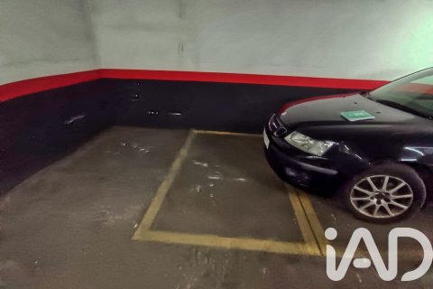 Garage in Madrid, Spanien 4 m2 Nr. 185368
