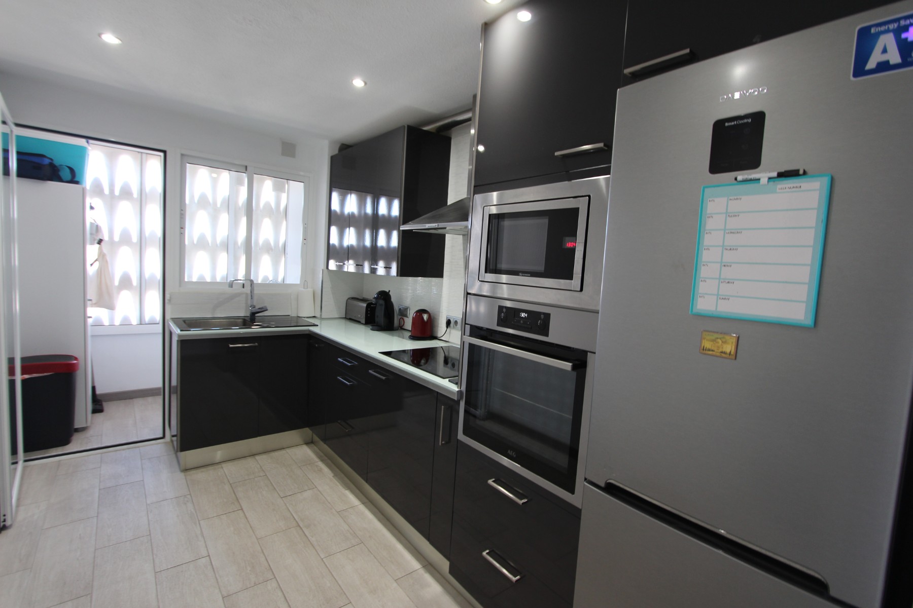 Apartment in Guardamar del Segura, Alicante, Spain 4 bedrooms, 139 sq.m. No. 183923