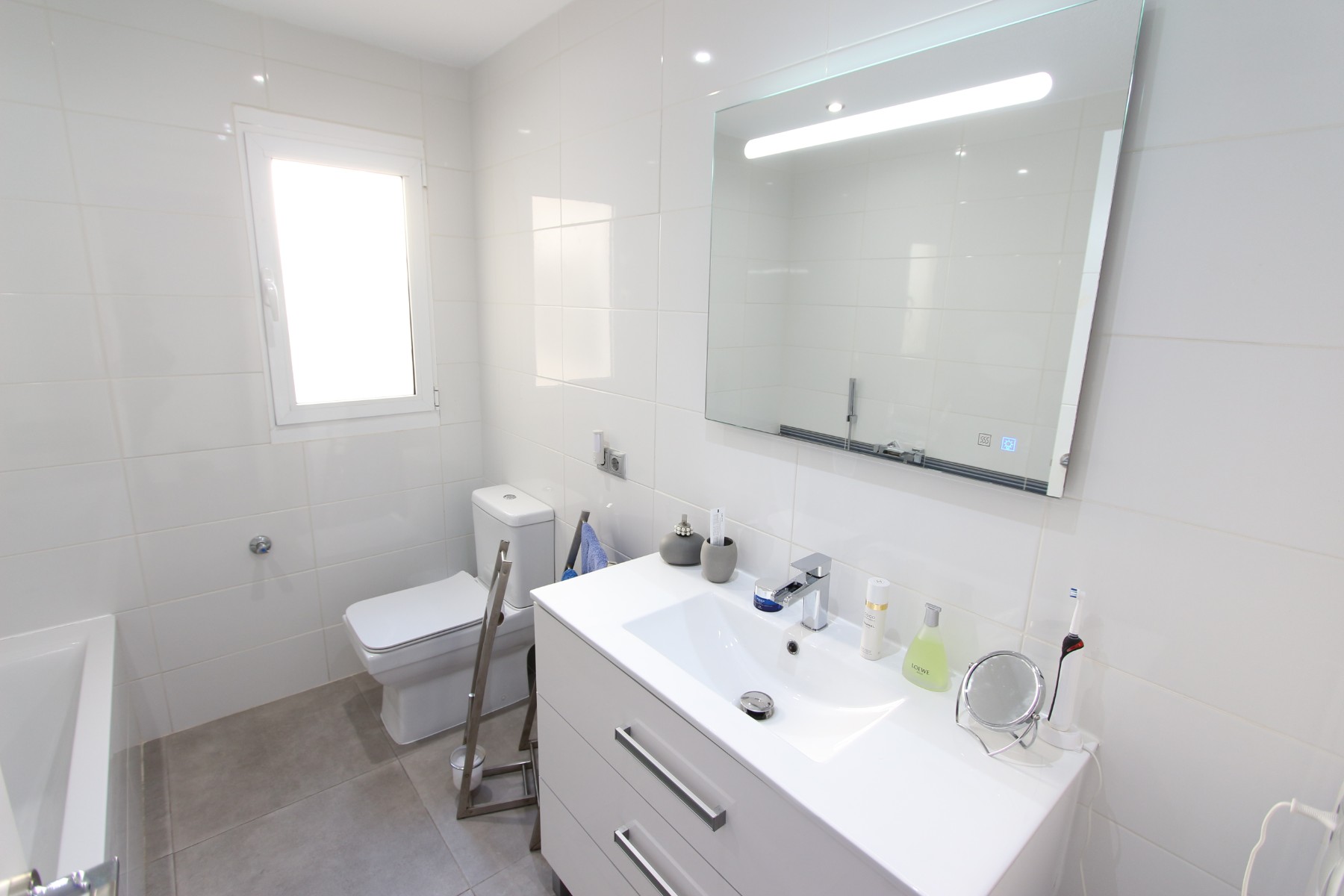 Apartment in Guardamar del Segura, Alicante, Spain 4 bedrooms, 139 sq.m. No. 183923