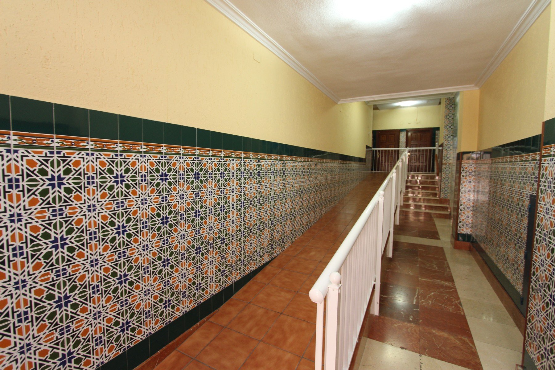 Apartment in Guardamar del Segura, Alicante, Spain 4 bedrooms, 139 sq.m. No. 183923