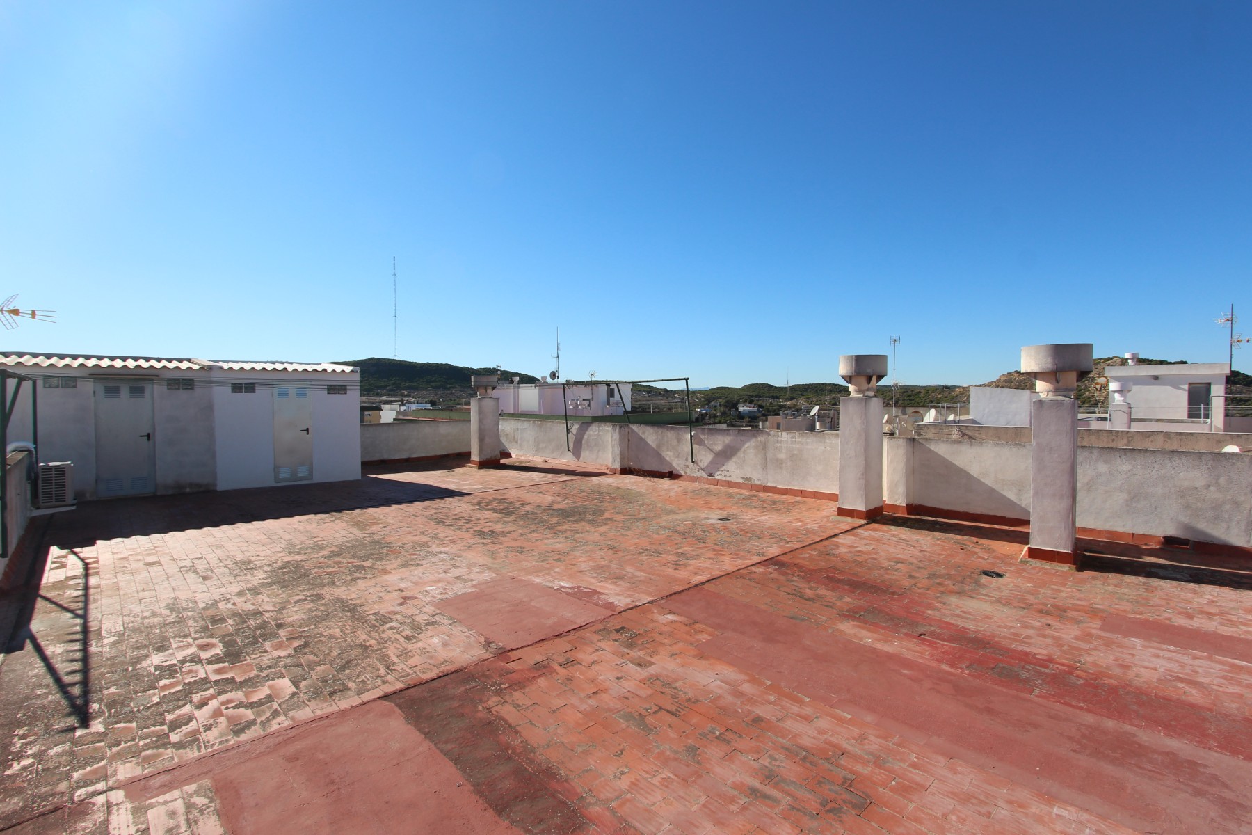 Apartment in Guardamar del Segura, Alicante, Spain 4 bedrooms, 139 sq.m. No. 183923