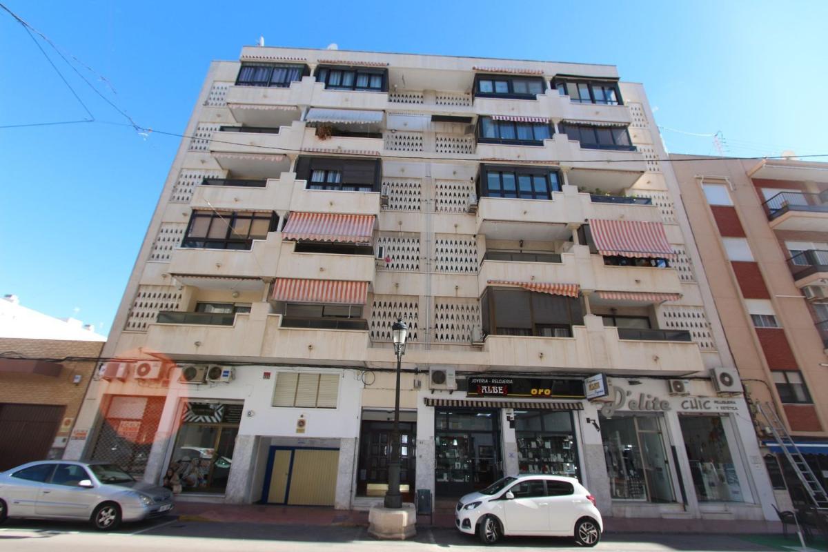 Apartment in Guardamar del Segura, Alicante, Spain 4 bedrooms, 139 sq.m. No. 183923