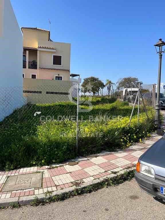 Land plot in Estepona, Malaga, Spain 340 sq.m. No. 160003