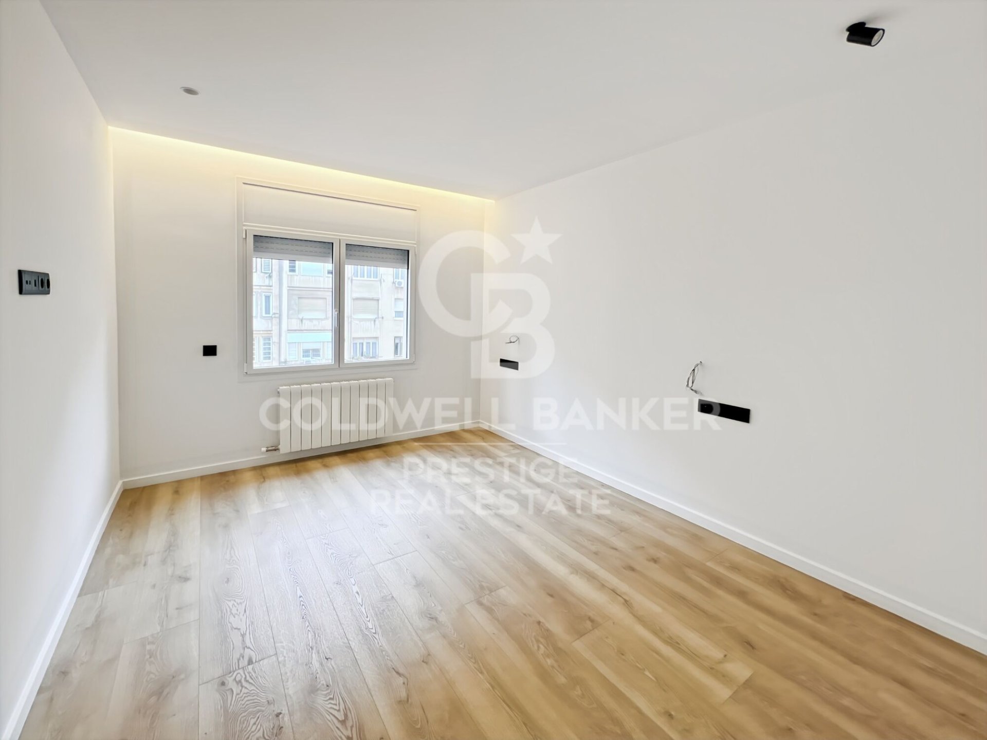 Apartment in Barcelona, Spain 4 bedrooms, 150 sq.m. No. 160002