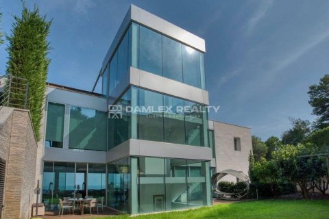 Huvila Sant Feliu de Guixols, Girona, Espanja 6 makuuhuonetta,  No. 176674