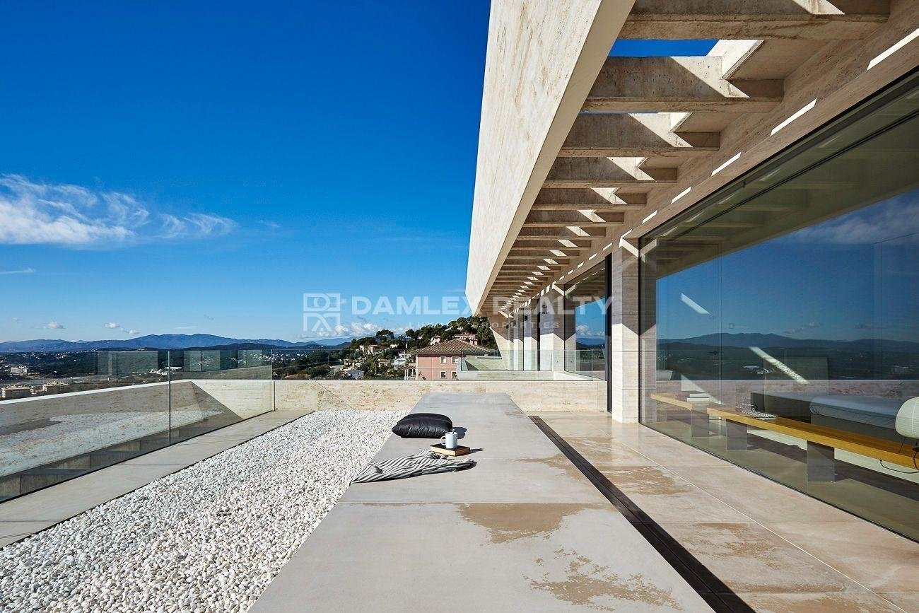 Villa en Lloret de Mar, Gerona, España 4 dormitorios,  No. 176677