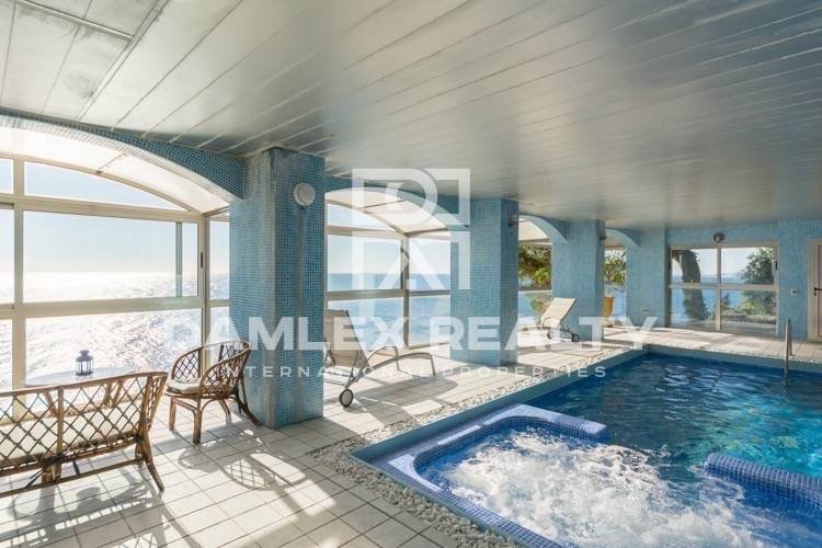 Villa a Lloret de Mar, Girona, Spagna 5 camere da letto,  N° 176675