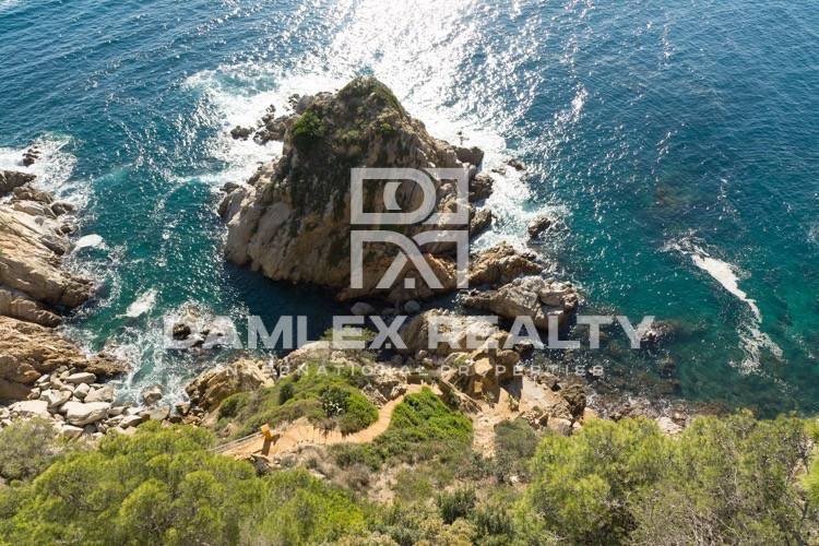Villa a Lloret de Mar, Girona, Spagna 5 camere da letto,  N° 176675