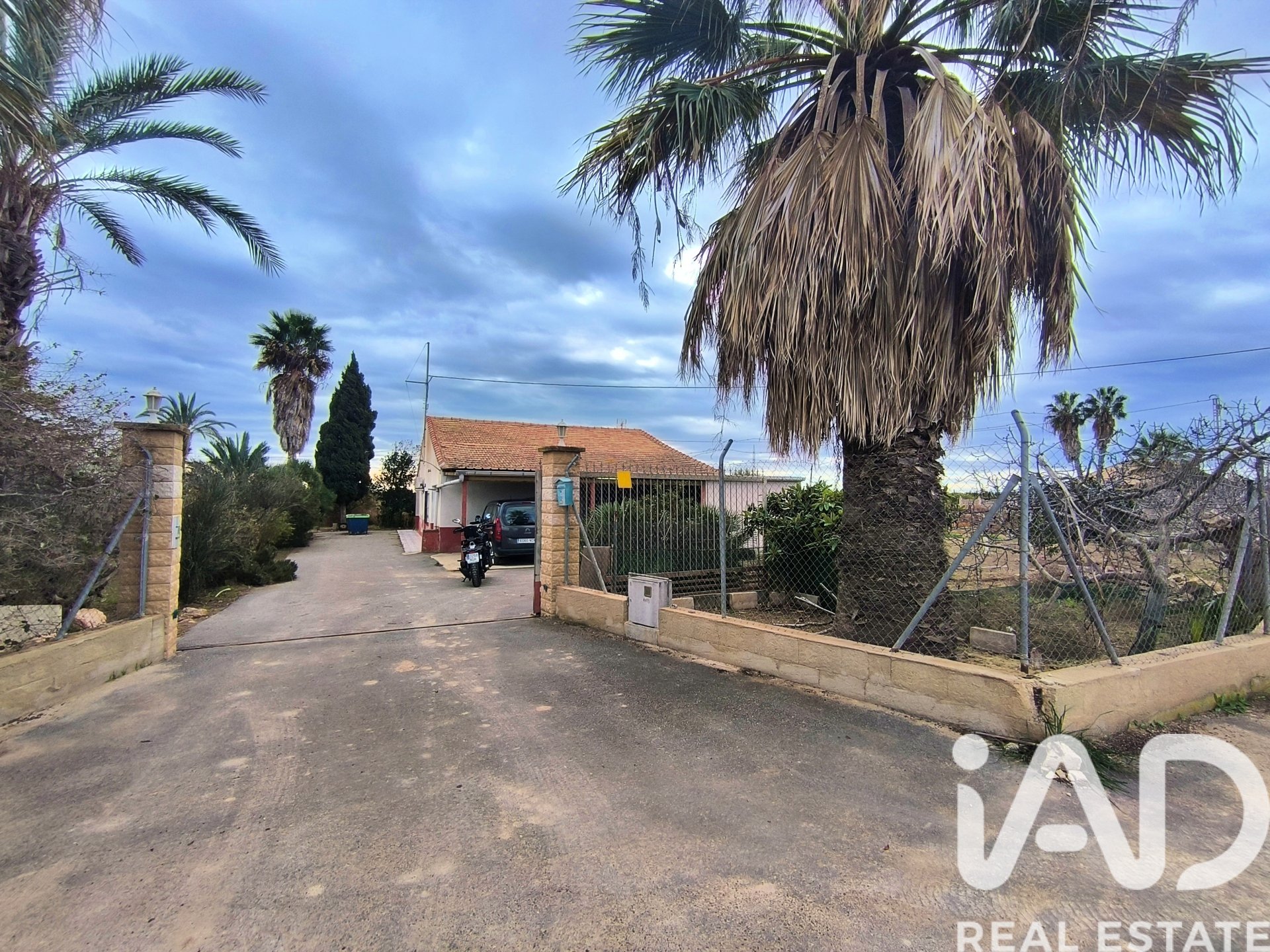 Casa a Elche, Alicante, Spagna 4 camere da letto, 237 mq. N° 152361