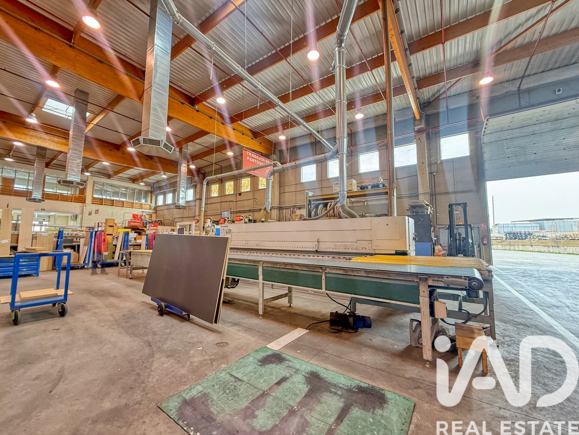 Propiedad comercial en Villaviciosa de Odón, Madrid, España 8148 m2 No. 188411