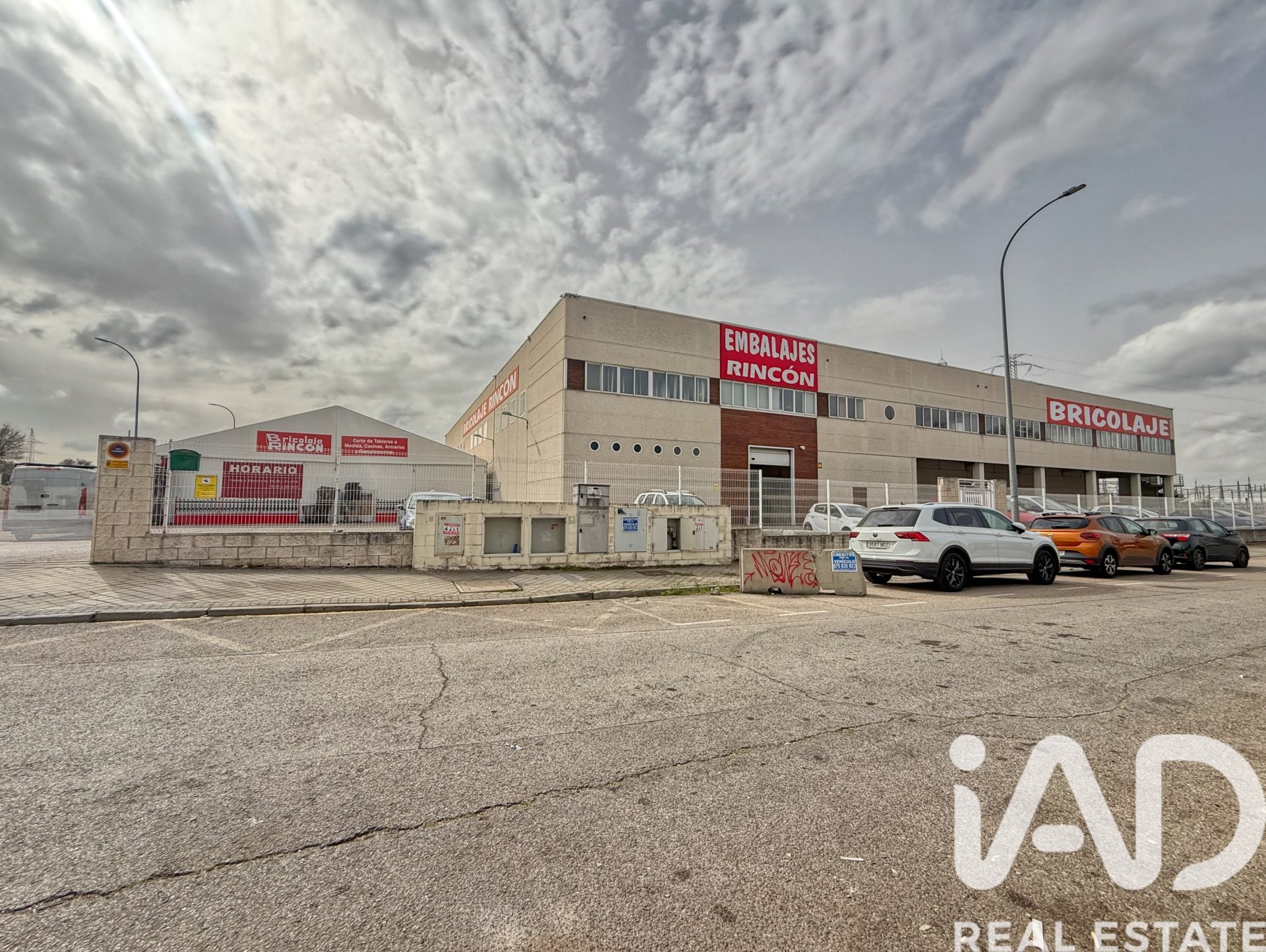 Propiedad comercial en Villaviciosa de Odón, Madrid, España 8148 m2 No. 188411